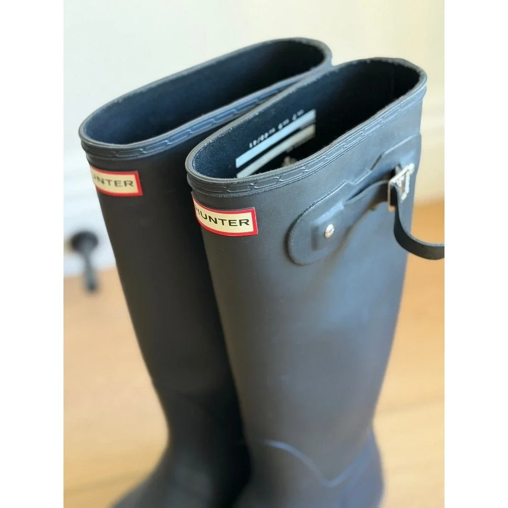 Hunter Original Tall Matte Black Waterproof Rain Boots Womens Size 9 US 7 UK